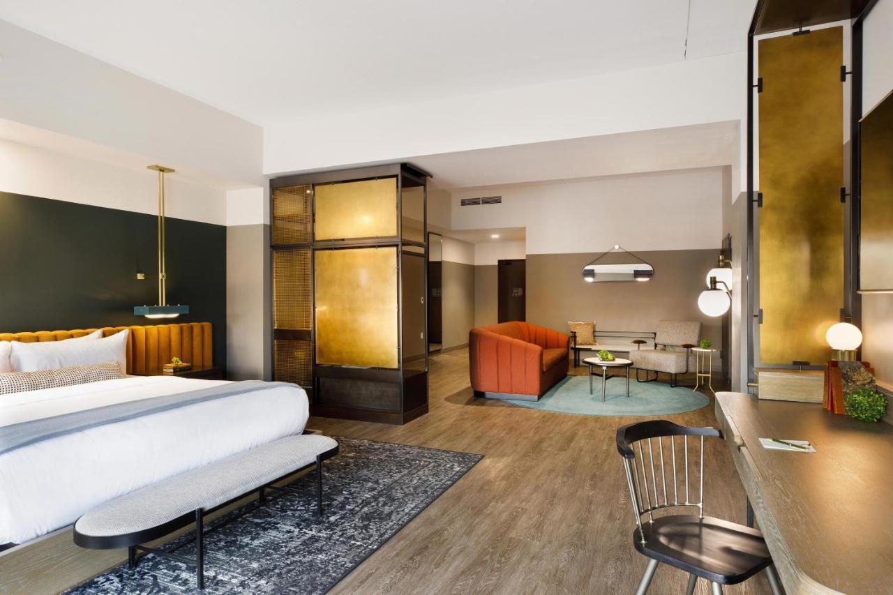 Cyrus Hotel, Topeka, A Tribute Portfolio Hotel Экстерьер фото