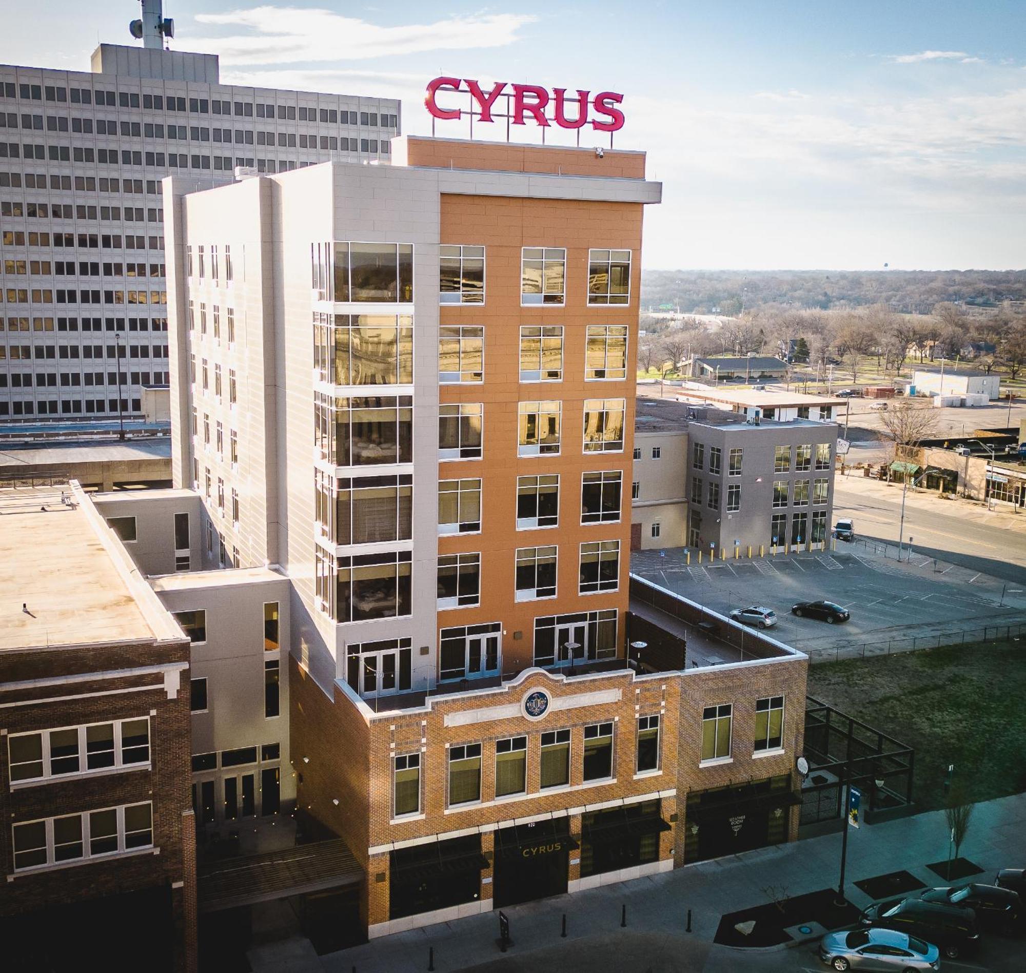Cyrus Hotel, Topeka, A Tribute Portfolio Hotel Экстерьер фото